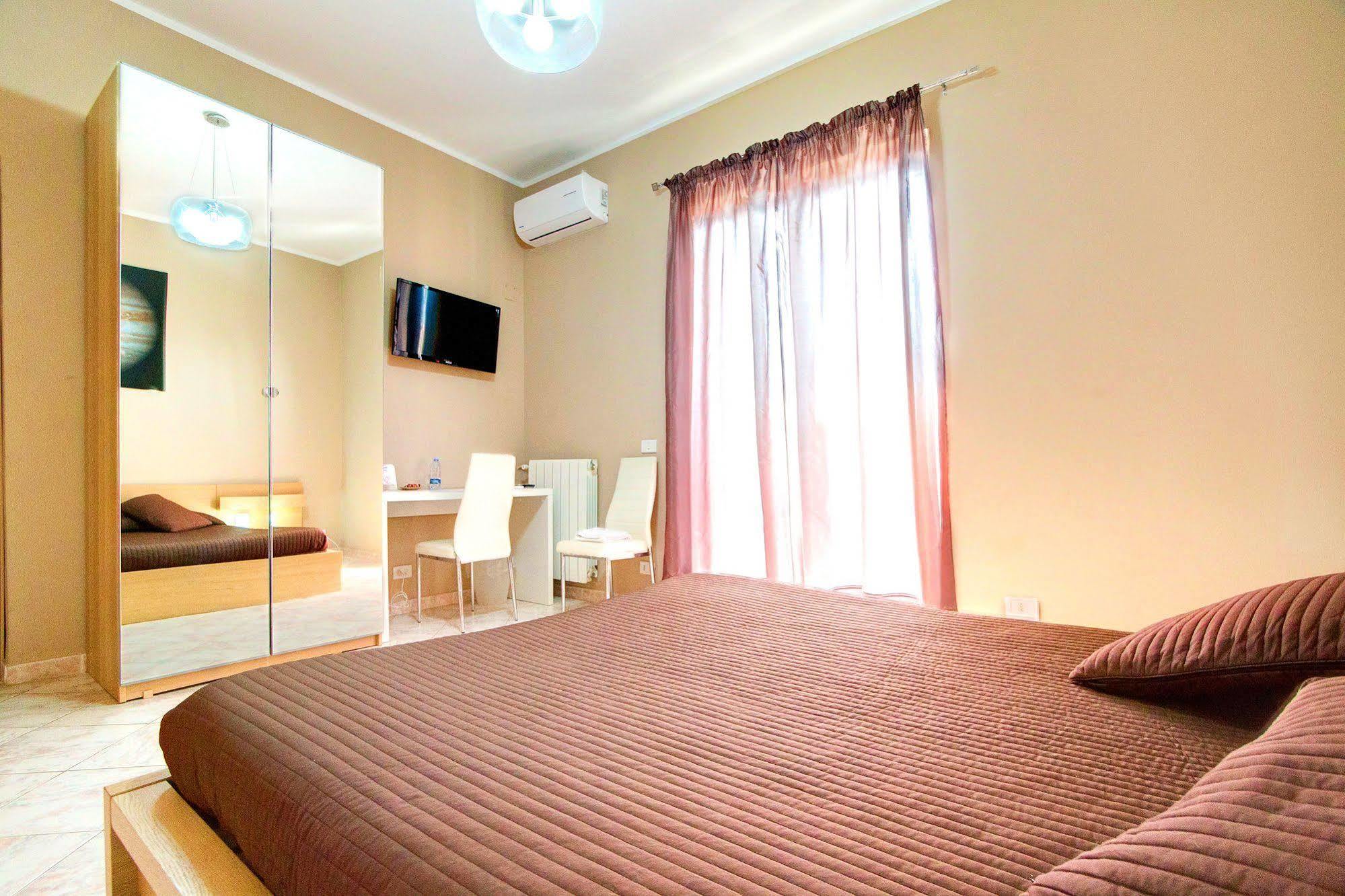 Bed and Breakfast Kosmos Syracuse Екстер'єр фото