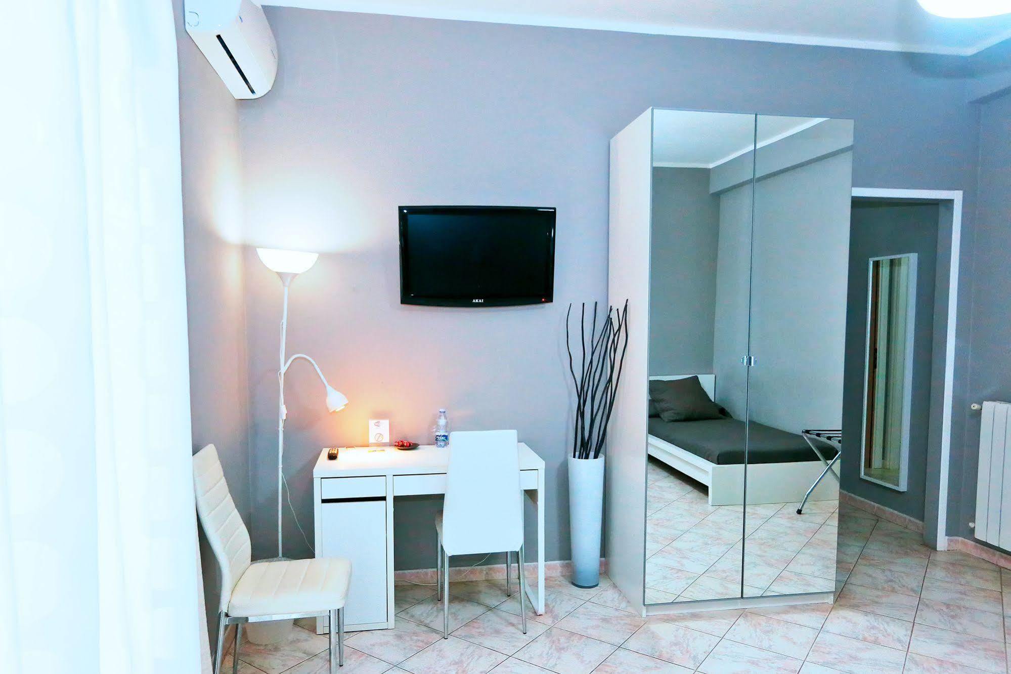 Bed and Breakfast Kosmos Syracuse Екстер'єр фото