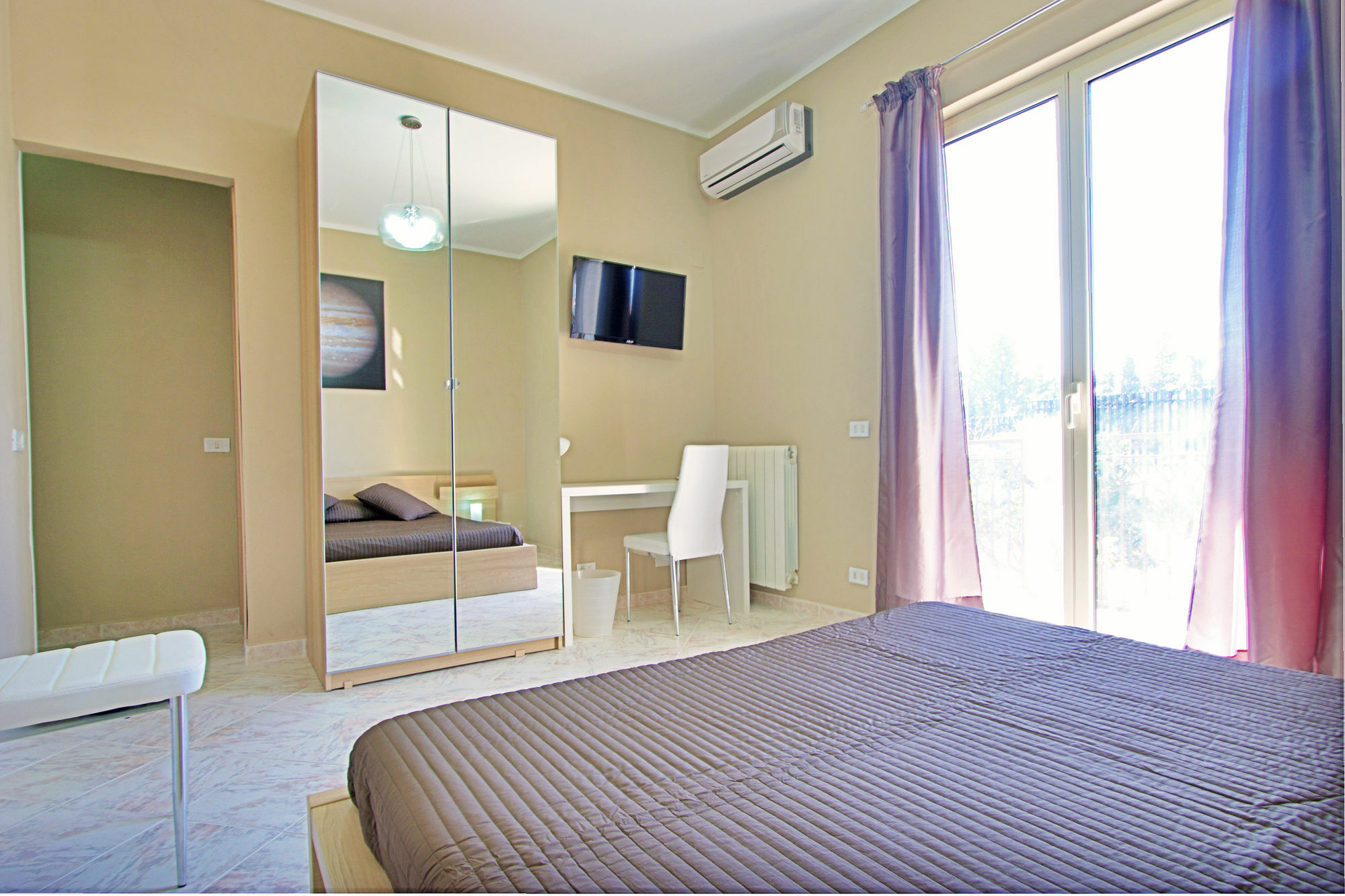 Bed and Breakfast Kosmos Syracuse Екстер'єр фото